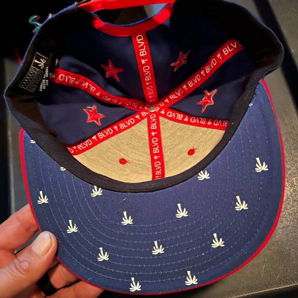 Blvd hat - Picture 3 of 3
